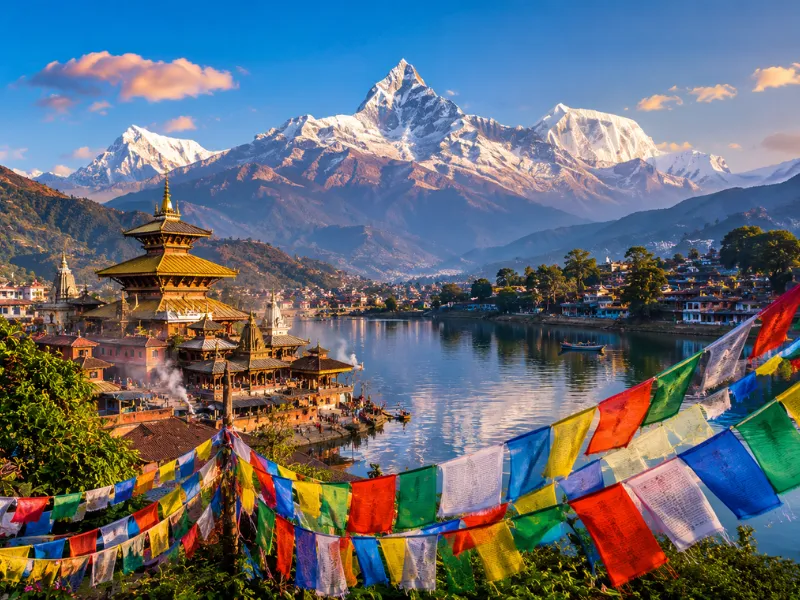 Nepal tour package featuring Mount Everest Himalayan mountains Pashupatinath Temple and Pokhara Lake